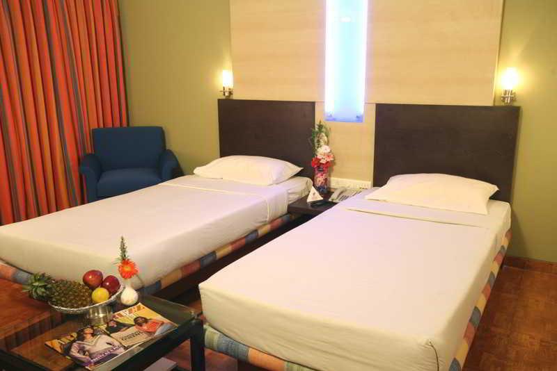 Treebo Archana Residency Hotel Thane Ngoại thất bức ảnh